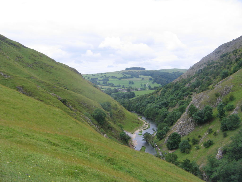 Dovedale valley