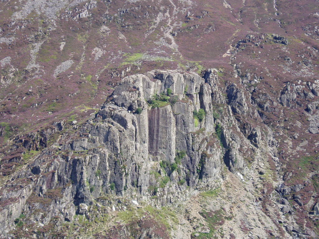 The Cromlech, Cenotaph Corner n the middle