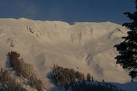 Avalanches can be triggered at five spots along the skyline